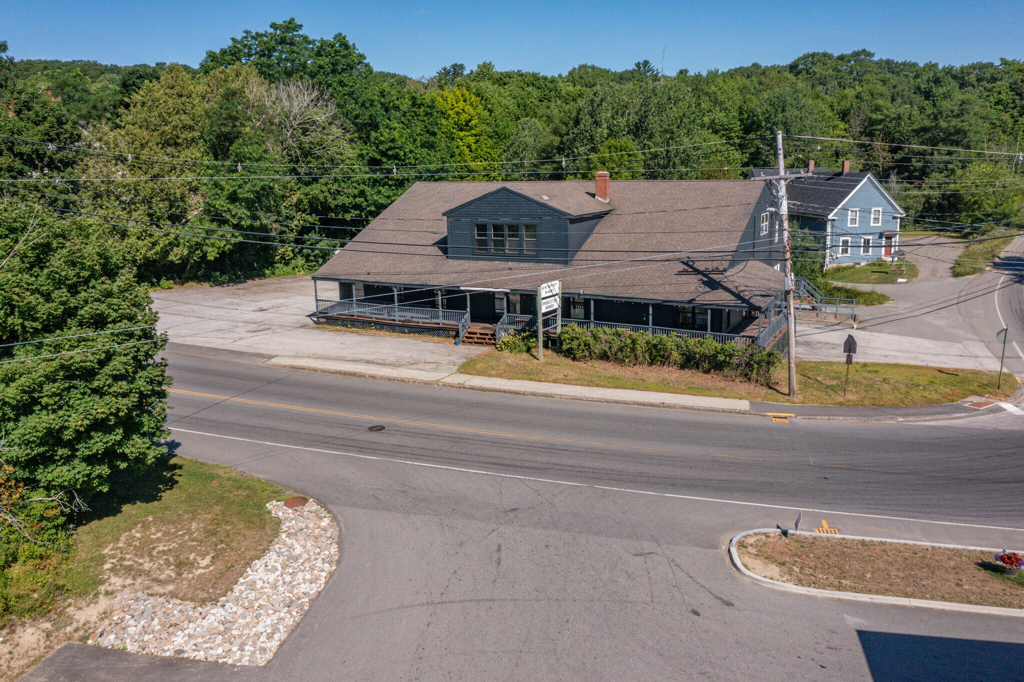 279 S Main St, Winterport, ME à vendre Photo de l’immeuble– Image 1 sur 76