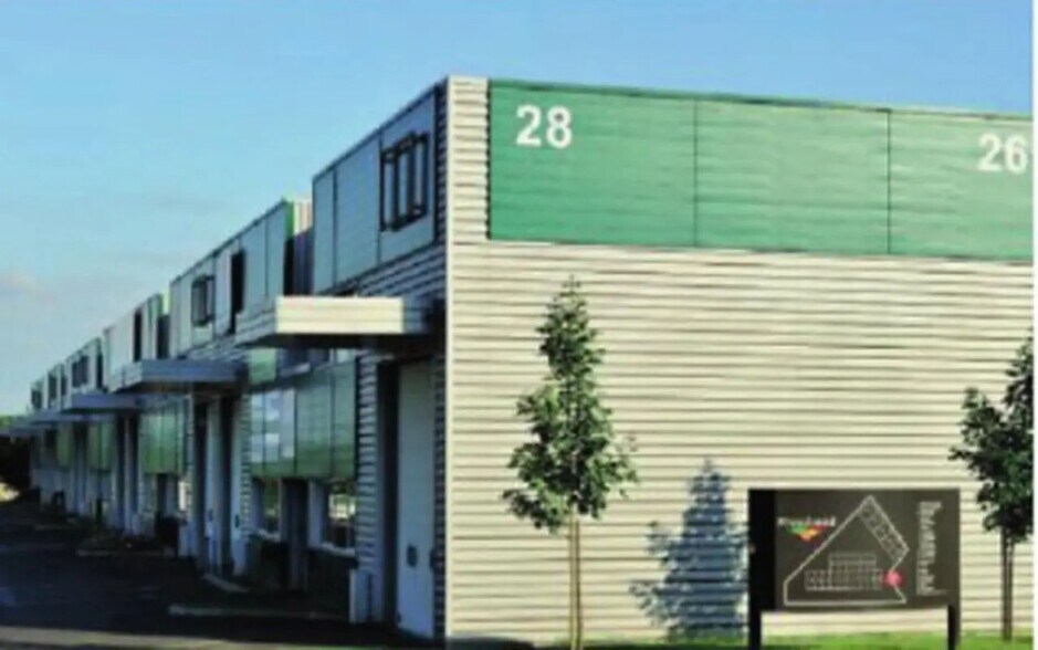 Bureau dans Saint-Brice-sous-Forêt à louer - Photo de l’immeuble – Image 1 sur 2