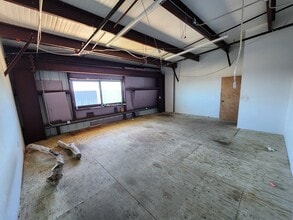 48 Ulupono St, Lahaina, HI à louer Photo intérieure– Image 2 sur 11