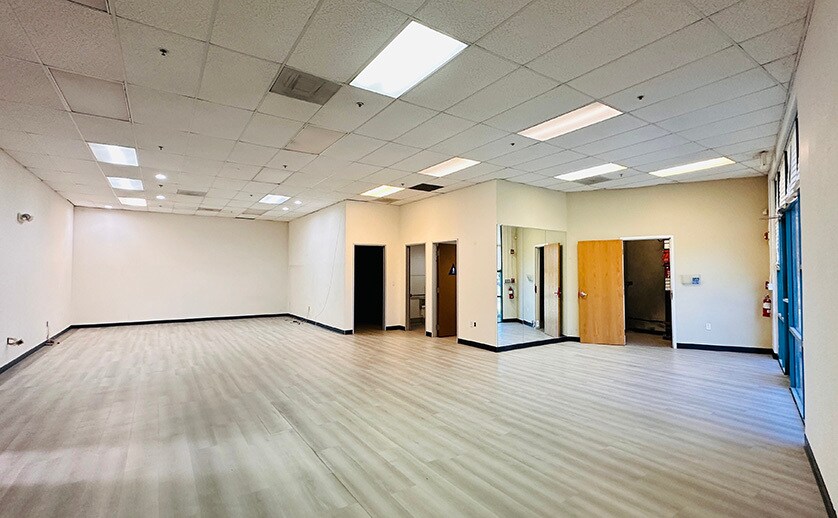 43652 S Grimmer Blvd, Fremont, CA à louer - Photo de l’immeuble – Image 2 sur 4