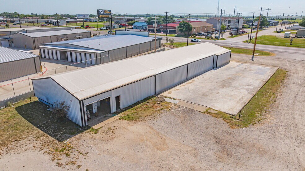 930 US Highway 377, Pilot Point, TX à vendre - Photo de l’immeuble – Image 2 sur 32