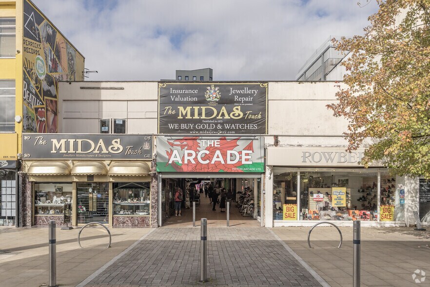Oxford St, Swansea à louer - Photo principale – Image 1 sur 10