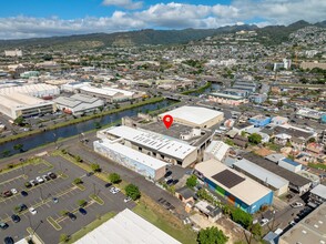 917 Kokea St, Honolulu, HI à louer Photo de l’immeuble– Image 2 sur 33
