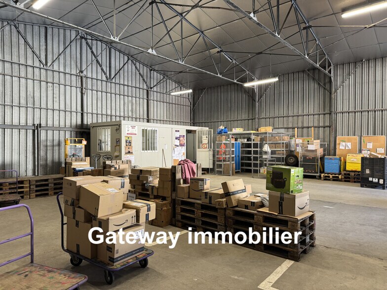 Industriel/Logistique dans Issoire à louer - Photo intérieure – Image 2 sur 7