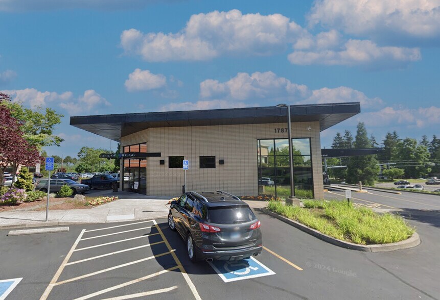 17877 NW Evergreen Pky, Beaverton, OR à louer - Photo principale – Image 1 sur 9