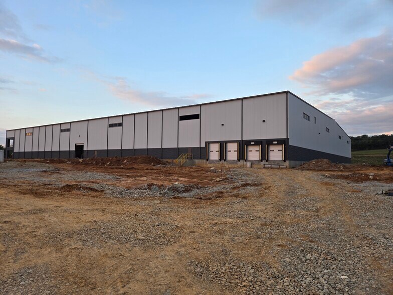 475 Shelton Ln, Russellville, KY à vendre - Photo de l’immeuble – Image 2 sur 16