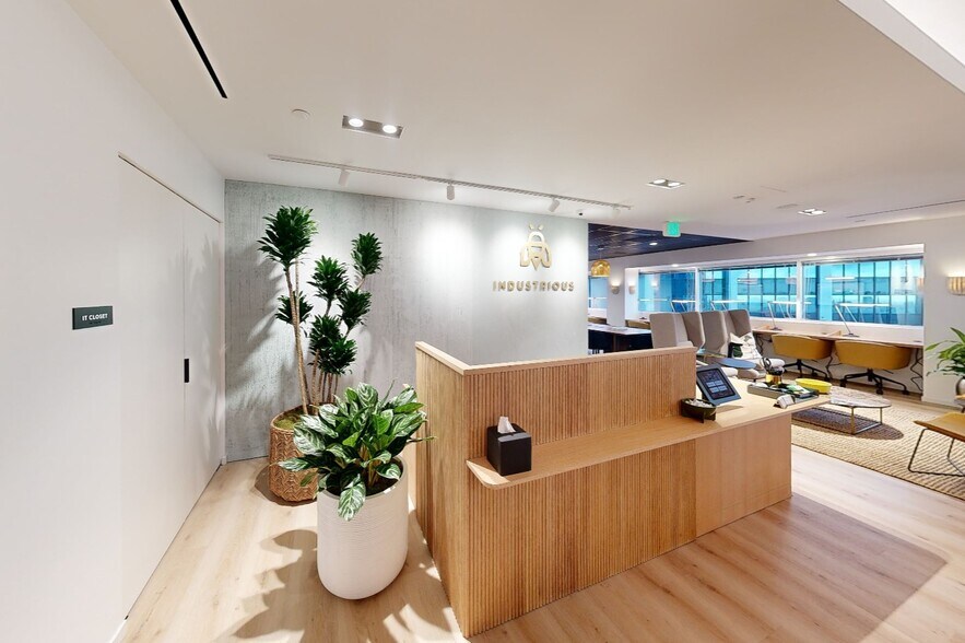 9229 W Sunset Blvd, West Hollywood, CA à louer - Photo intérieure – Image 1 sur 8