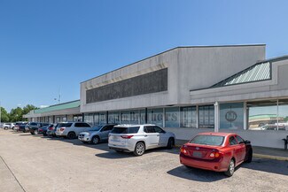 Plus de détails pour 3340 N College Ave, Fayetteville, AR - Local commercial à louer