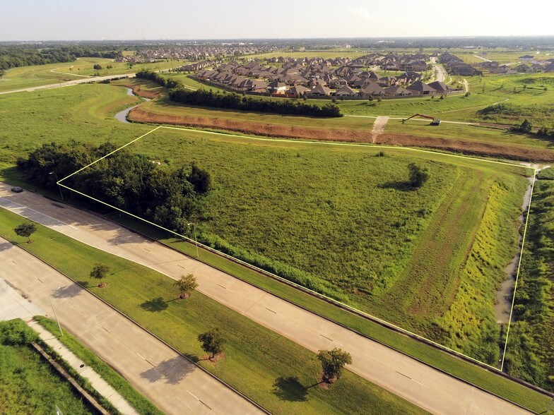 Pearland Parkway and Barry Rose, Pearland, TX à vendre - Aérien – Image 2 sur 10