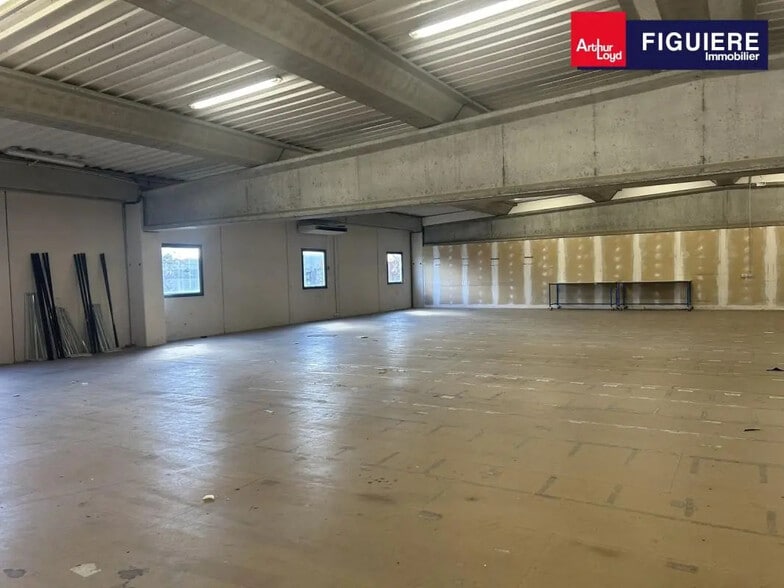 135 Avenue Victoire, Rousset à louer - Photo de l’immeuble – Image 3 sur 16