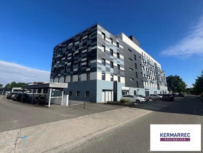 Plus de détails pour Bureau à vendre