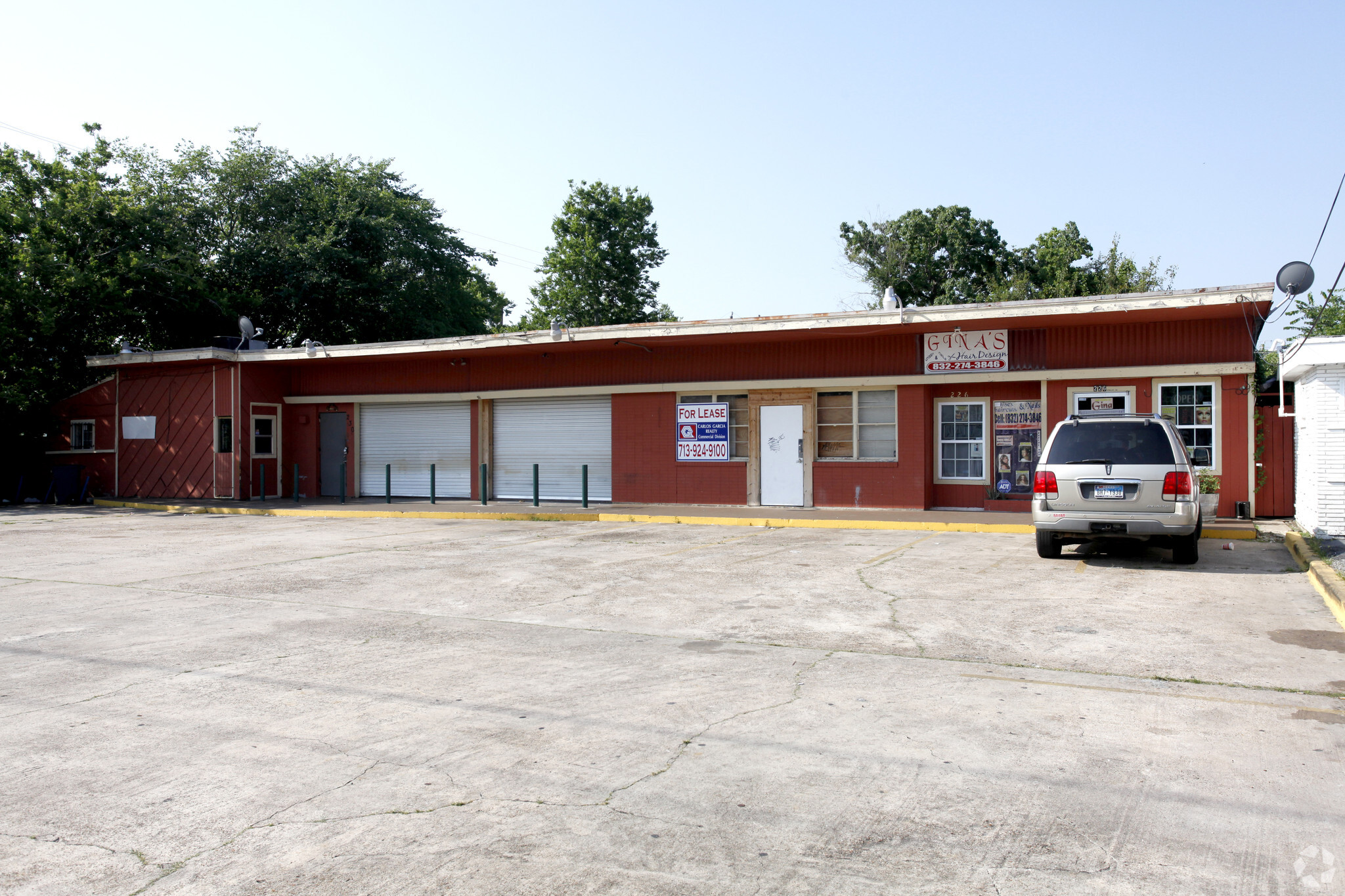 226-230 Winkler Dr, Houston, TX à louer Photo principale– Image 1 sur 11