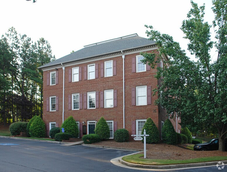 7000 Peachtree Dunwoody Rd NE, Atlanta, GA à louer - Photo principale – Image 1 sur 5