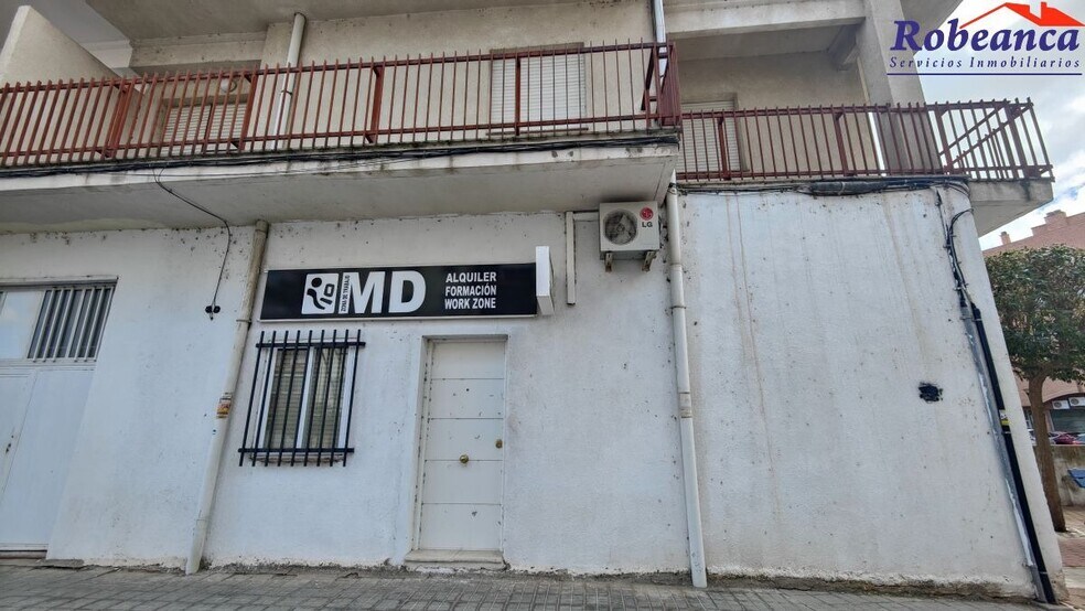 Local commercial dans Arévalo, Ávila à louer - Photo de l’immeuble – Image 3 sur 6