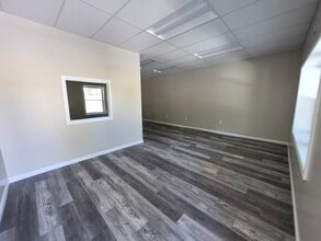 405 Rose St, Sanford, NC à louer Photo intérieure– Image 2 sur 6