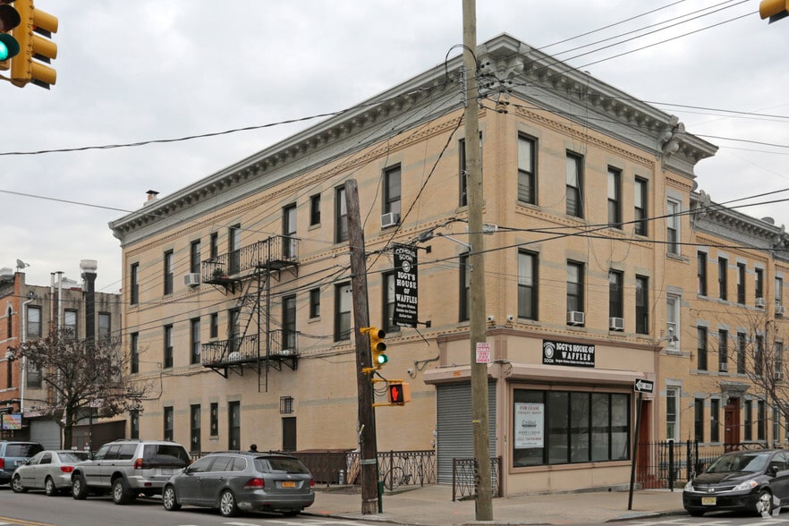 446 Himrod St, Brooklyn, NY à louer - Photo principale – Image 3 sur 15