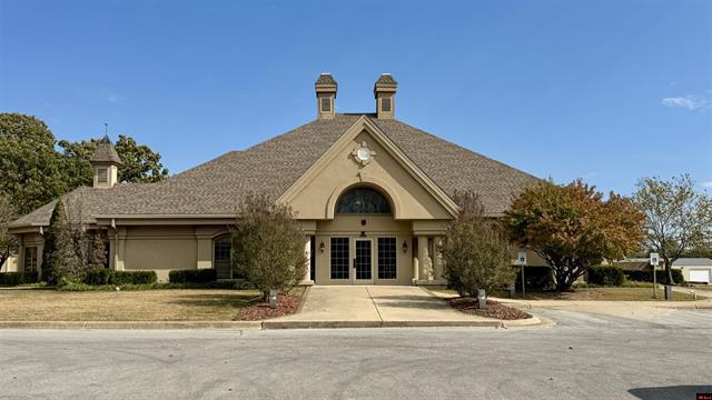 250 Bucher Dr, Mountain Home, AR à vendre Photo principale– Image 1 sur 29