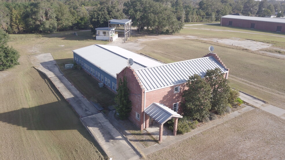 522 3rd W st, Estill, SC à vendre - Photo de l’immeuble – Image 2 sur 33