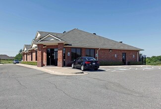 Plus de détails pour 530 SW 80th St, Oklahoma City, OK - Bureau à vendre