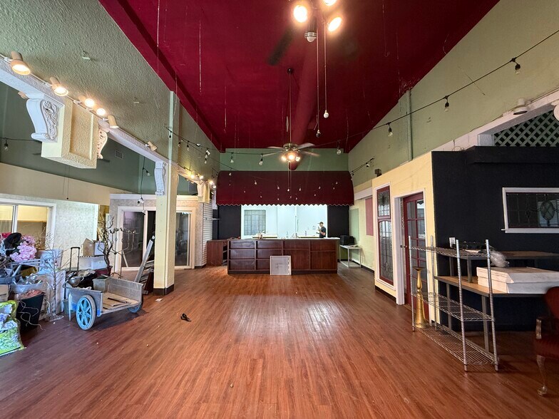 3900 Market St, Riverside, CA à louer - Photo intérieure – Image 3 sur 8