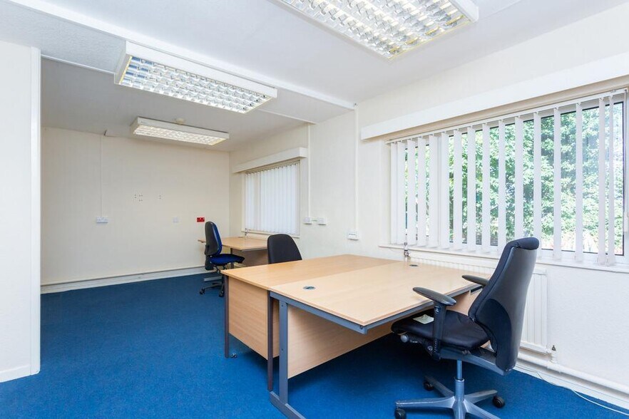 Howick Park Ave, Penwortham à louer - Photo de l’immeuble – Image 2 sur 19