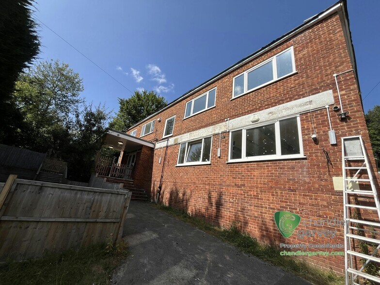 Forest Way, High Wycombe à louer - Photo de l’immeuble – Image 2 sur 17