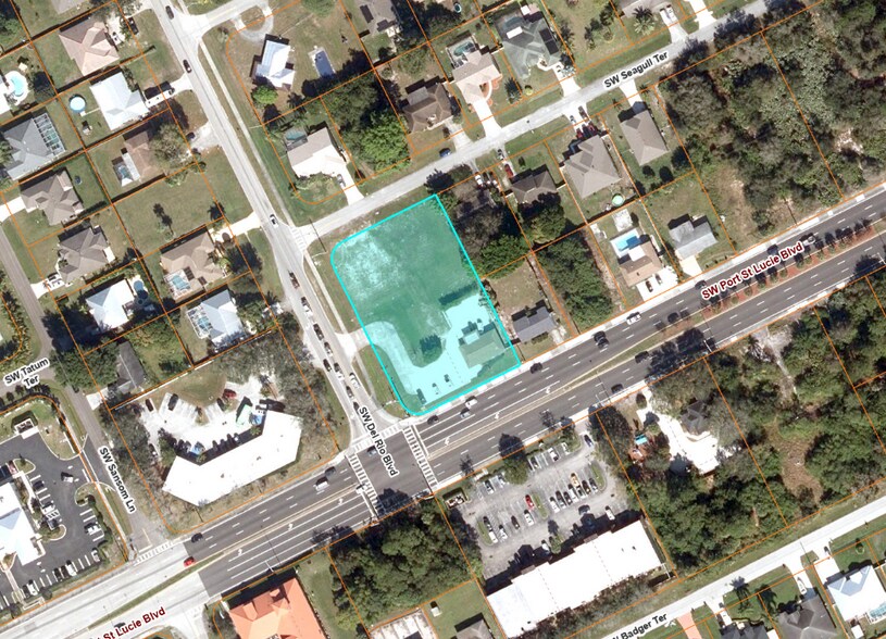 651 SW Port St Lucie Blvd, Port Saint Lucie, FL à vendre - Photo de l’immeuble – Image 3 sur 6