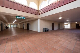 Plus de détails pour 1801 SE Hillmoor Dr, Port Saint Lucie, FL - Bureau à vendre