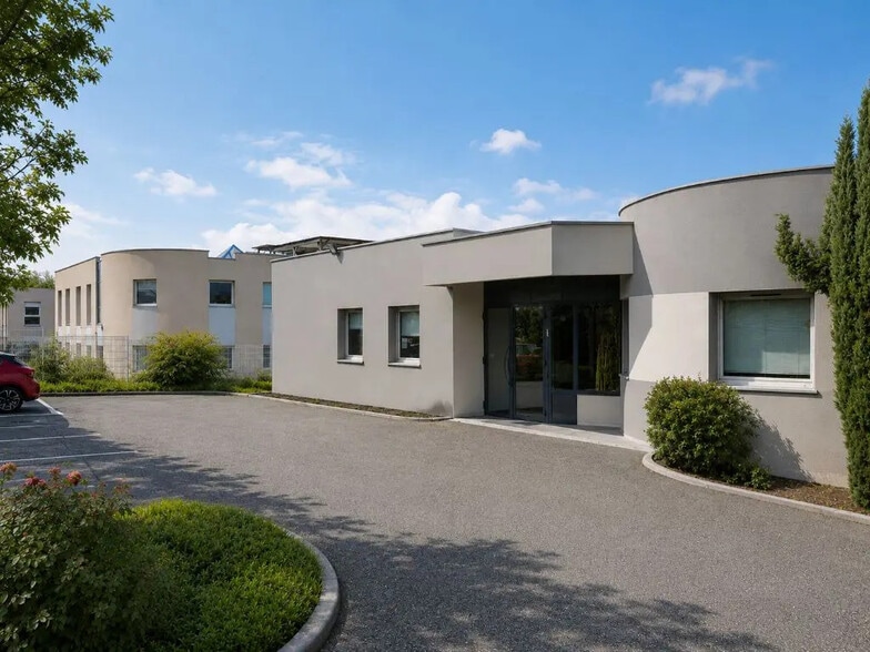9 Chemin Des Hirondelles, Dardilly à vendre - Photo de l’immeuble – Image 2 sur 6