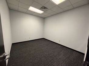 4670 Polaris Ave, Las Vegas, NV à louer Photo intérieure– Image 2 sur 2