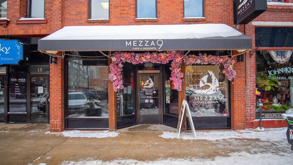 18 3rd St SW, Rochester, MN à louer - Photo de l’immeuble – Image 1 sur 9