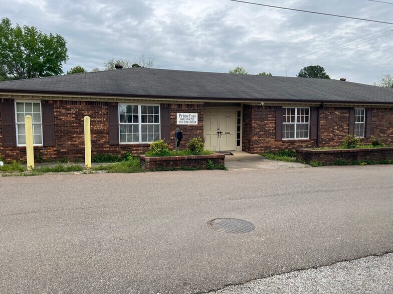 100 Chickadee Ave, Middleton, TN à louer - Photo de l’immeuble – Image 3 sur 11