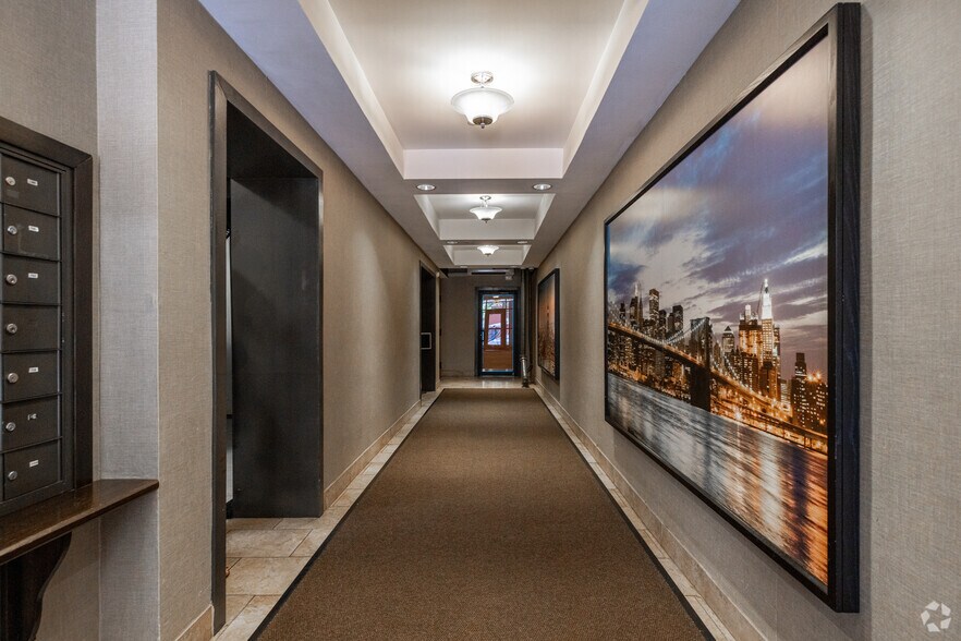 68 E 131st St, New York, NY à louer - Hall d’entrée – Image 3 sur 10