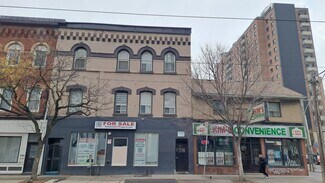 Plus de détails pour 248 Queen St E, Toronto, ON - Local commercial à vendre