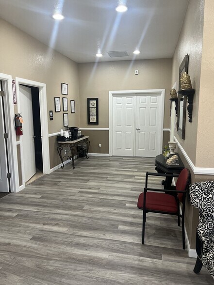 14434 California Ave, Victorville, CA à vendre - Photo de l’immeuble – Image 2 sur 13
