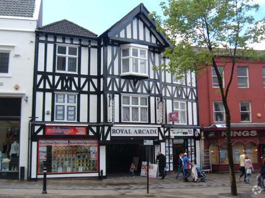 Standishgate, Wigan à louer - Photo principale – Image 1 sur 8