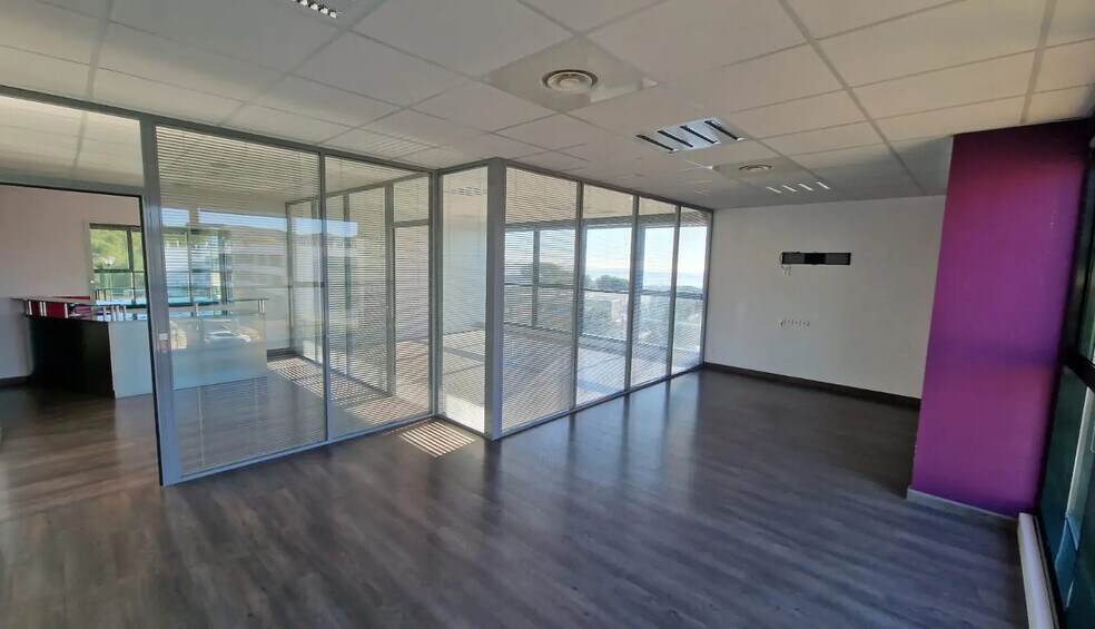 375 Avenue Du Mistral, La Ciotat à vendre - Photo intérieure – Image 2 sur 10