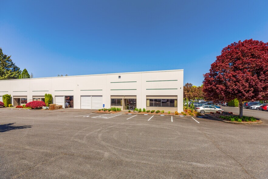 16101 SW 72nd Ave, Portland, OR à louer - Photo de l’immeuble – Image 2 sur 7