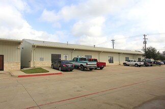 Plus de détails pour 1120 Toro Grande Dr, Leander, TX - Local d'activités à louer