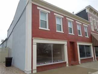 Plus de détails pour 15 N High St, Covington, OH - Local commercial à vendre