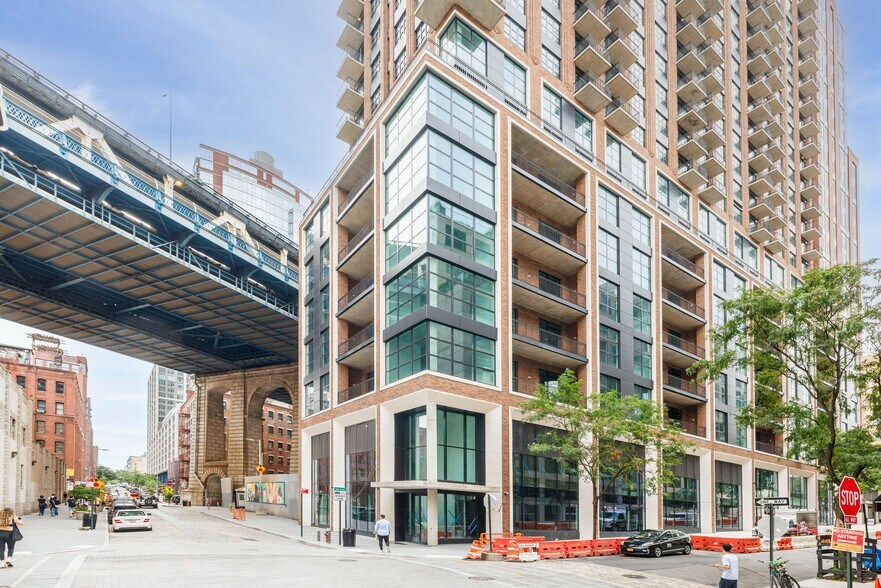 69 Adams St, Brooklyn, NY à louer - Photo de l’immeuble – Image 3 sur 4