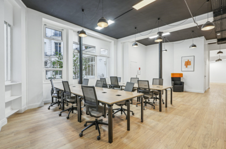 10-12 Rue Rodier, Paris, PAR 75009 - Lot 1 -  - Photo intérieure - Image 1 of 8