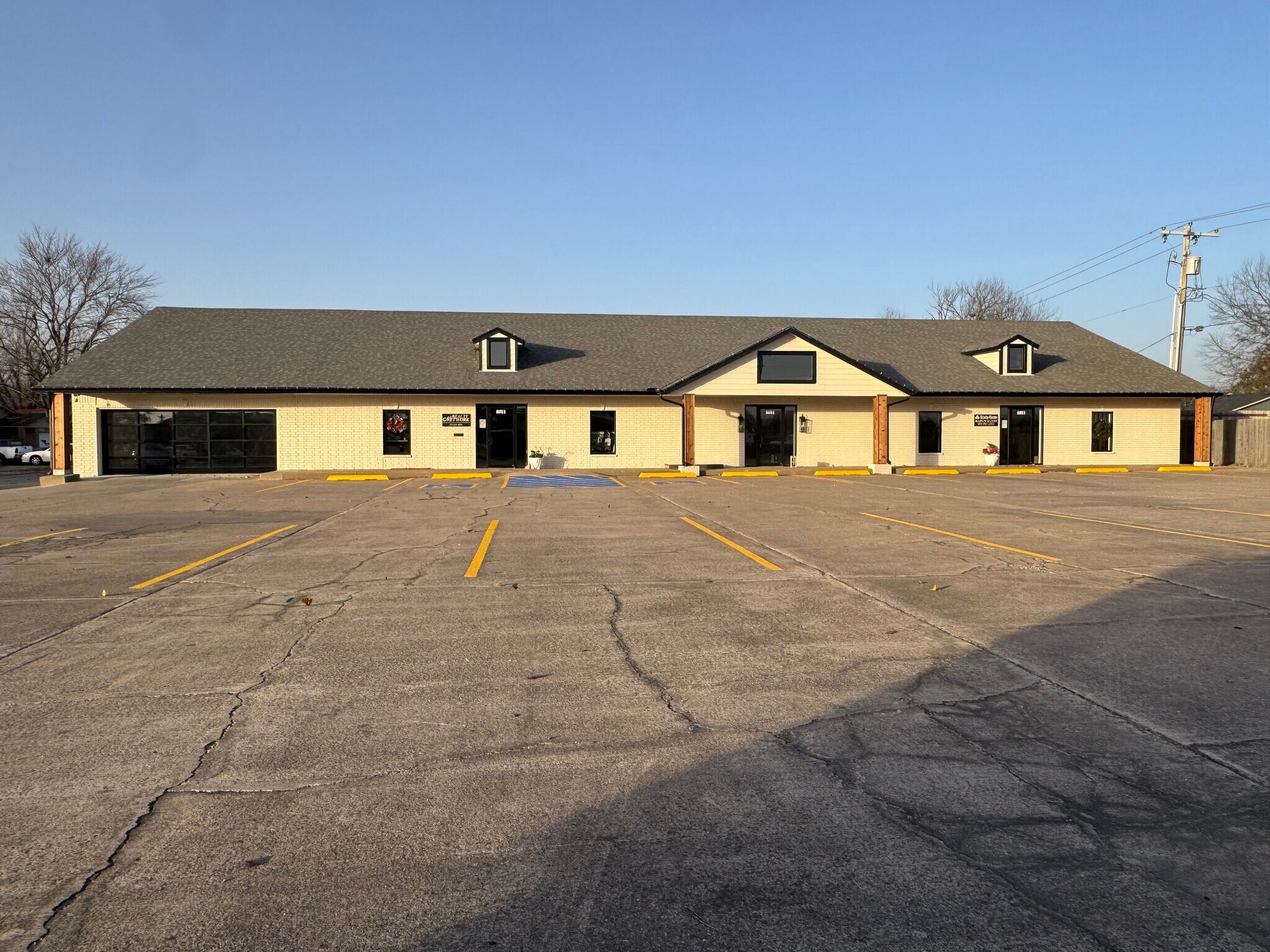 719 E 141st St, Glenpool, OK à louer Photo principale– Image 1 sur 9