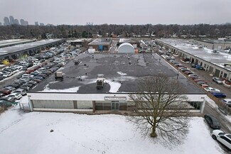 Plus de détails pour 285 Midwest Rd, Toronto, ON - Industriel/Logistique à vendre