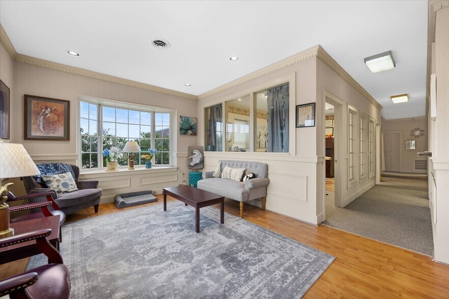 121 NW Russell Rd, Abingdon, VA à vendre - Photo de l’immeuble – Image 3 sur 15