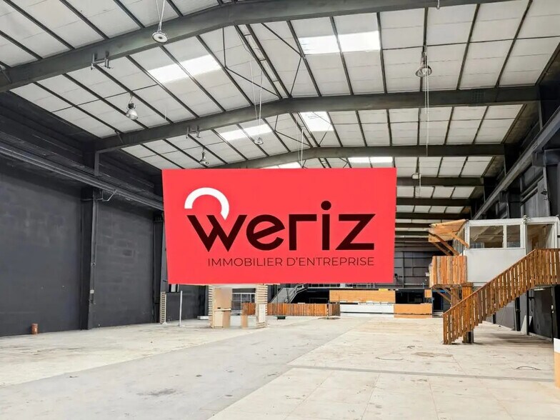 Industriel/Logistique dans Aubagne à louer - Photo de l’immeuble – Image 2 sur 8