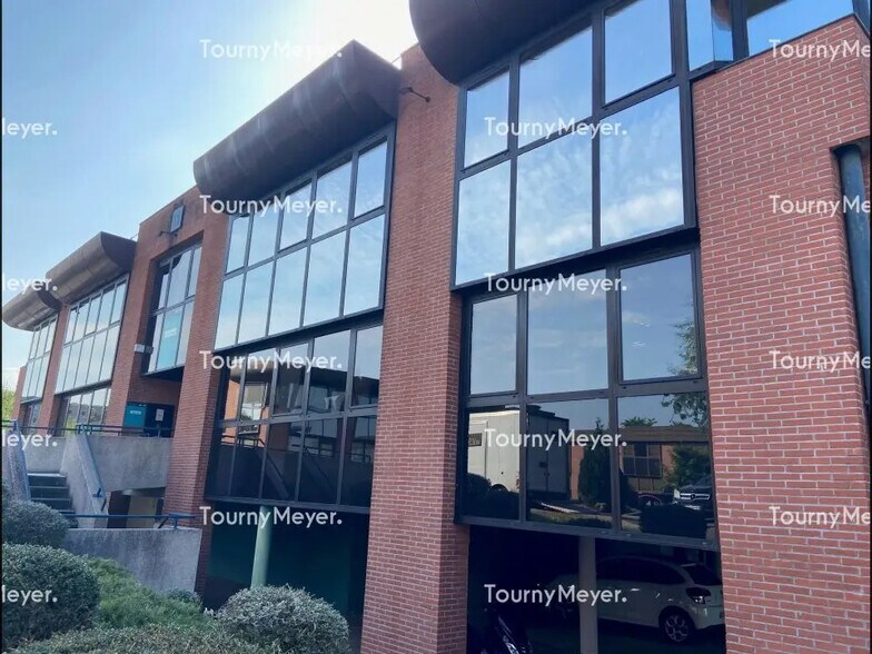 Bureau dans Labège à louer - Photo de l’immeuble – Image 3 sur 4