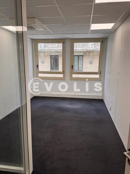 Bureau dans Paris à louer - Photo de l’immeuble – Image 3 sur 6