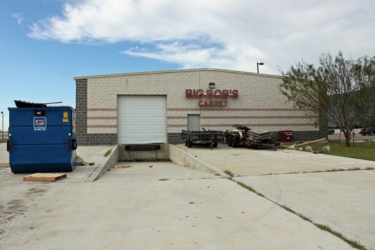 418 S Padre Island Dr, Corpus Christi, TX à louer - Photo de l’immeuble – Image 3 sur 13