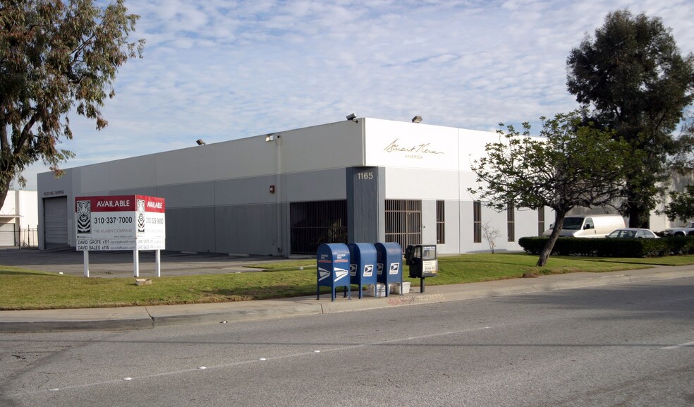 1145 W Walnut St, Compton, CA à louer - Photo de l’immeuble – Image 2 sur 5